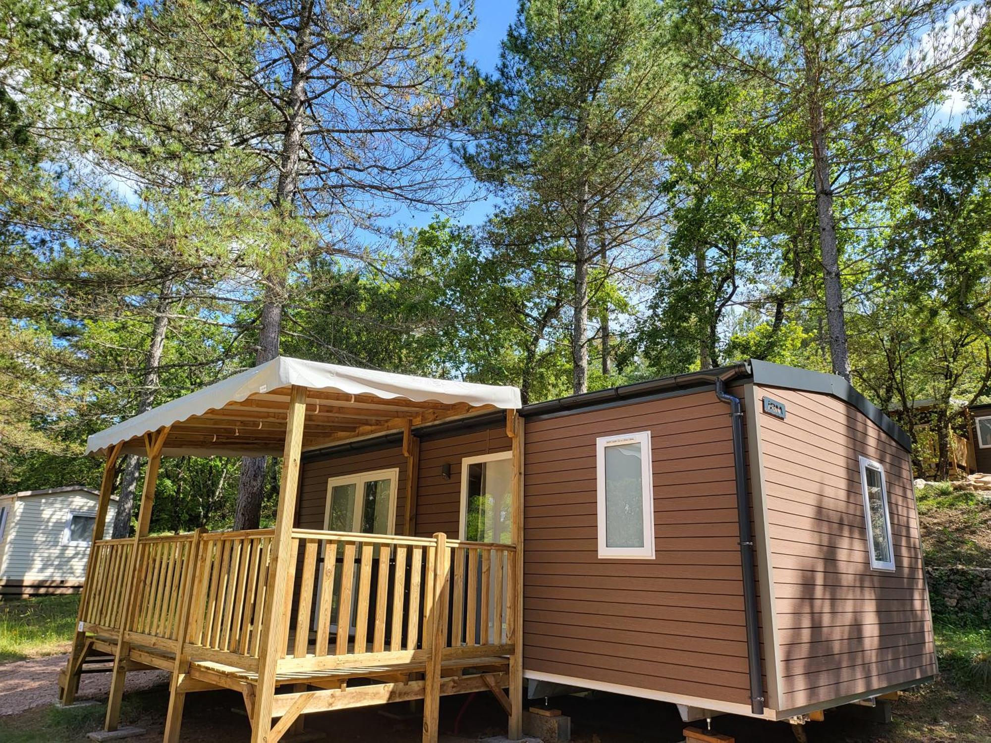 Camping De Graniers Monoblet Exterior photo